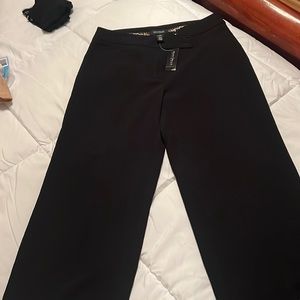 Nice capris pants 👖 size 4 new